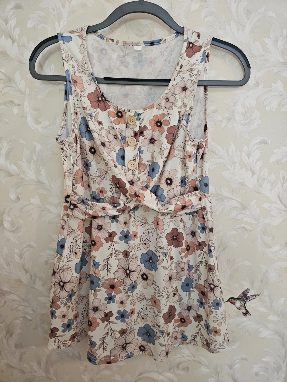 Women’s Floral Scoop-Neck Top in Cream with Blue & Pink Flowers
